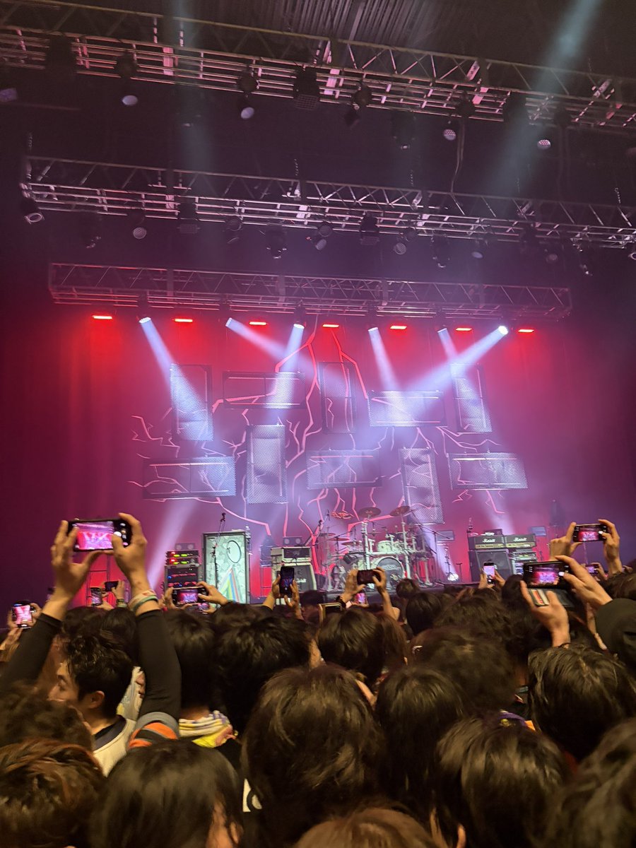 an✩.*˚ tweet media