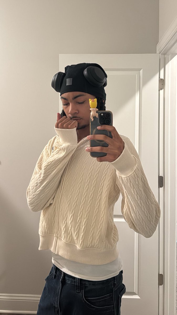 ayejizzle (@hiajcks) on Twitter photo 