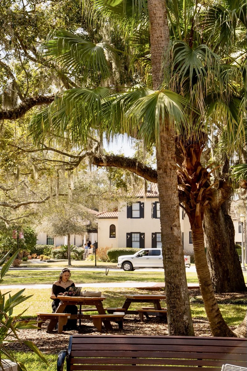 Flagler College tweet media