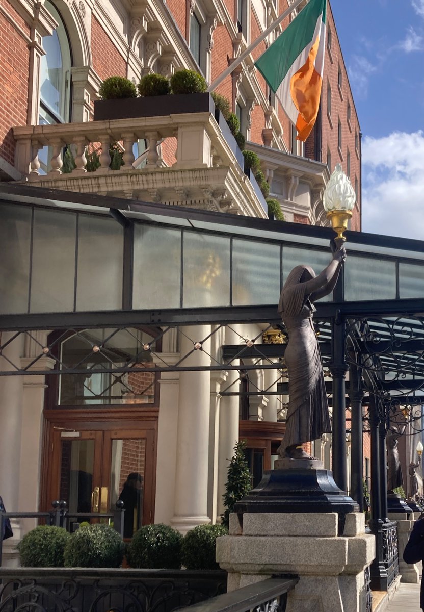 Dr. Ribena Berry tweet media