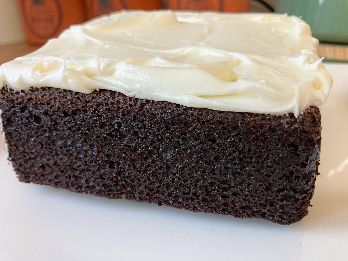 karen thompson tweet media