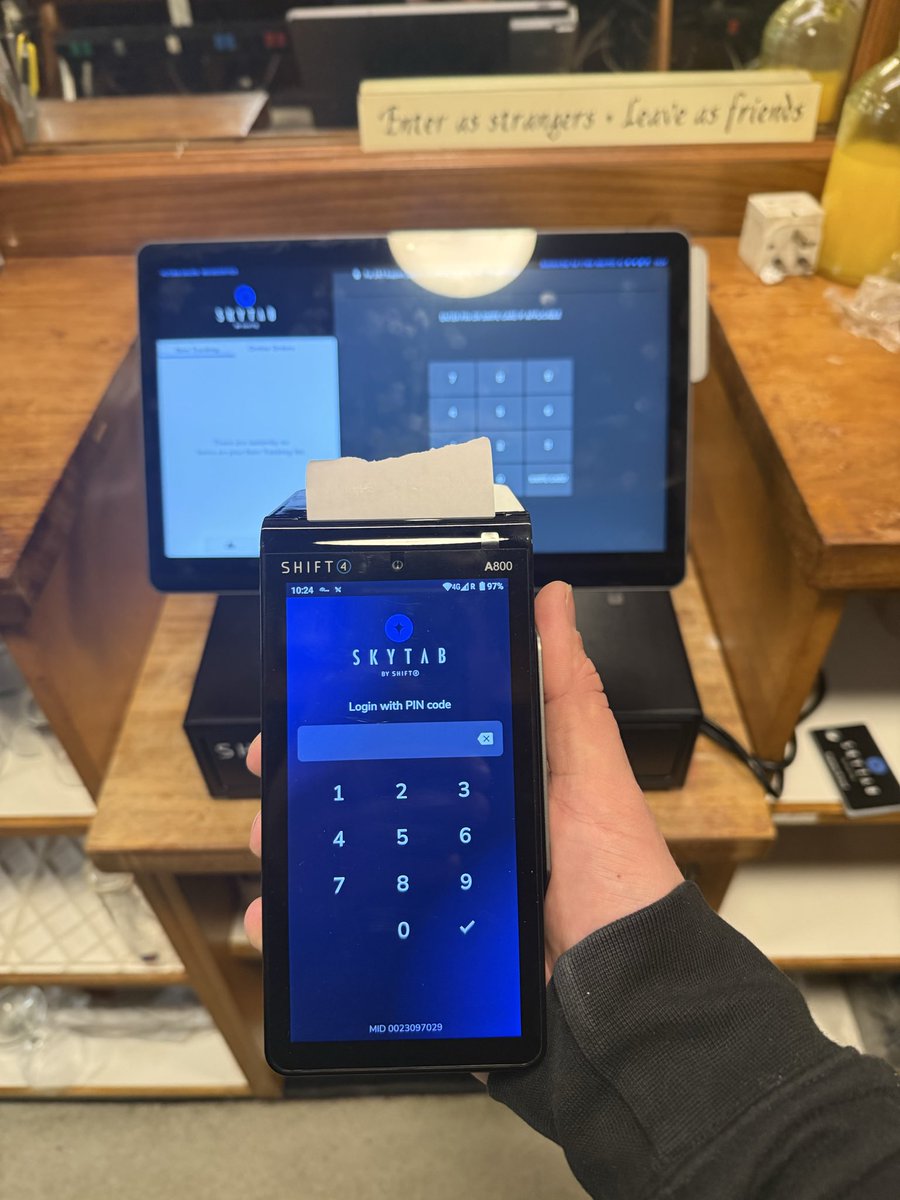 Troy_Shift4Dine's tweet photo. Install 1/2 for today ✅ Welcoming Victoria Sailors 🇬🇧 to the @Shift4 family who can’t wait to use their new @SkyTabPOS 🚀 https://t.co/ViVVDyt1uI