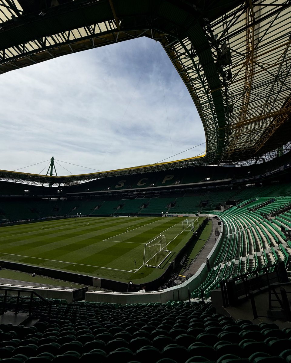 Sporting CP English tweet media