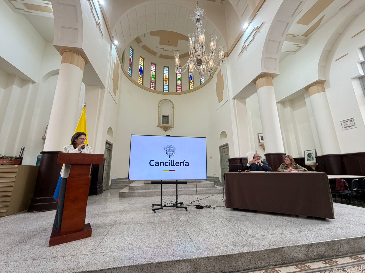 Unidad de Restitución de Tierras tweet media