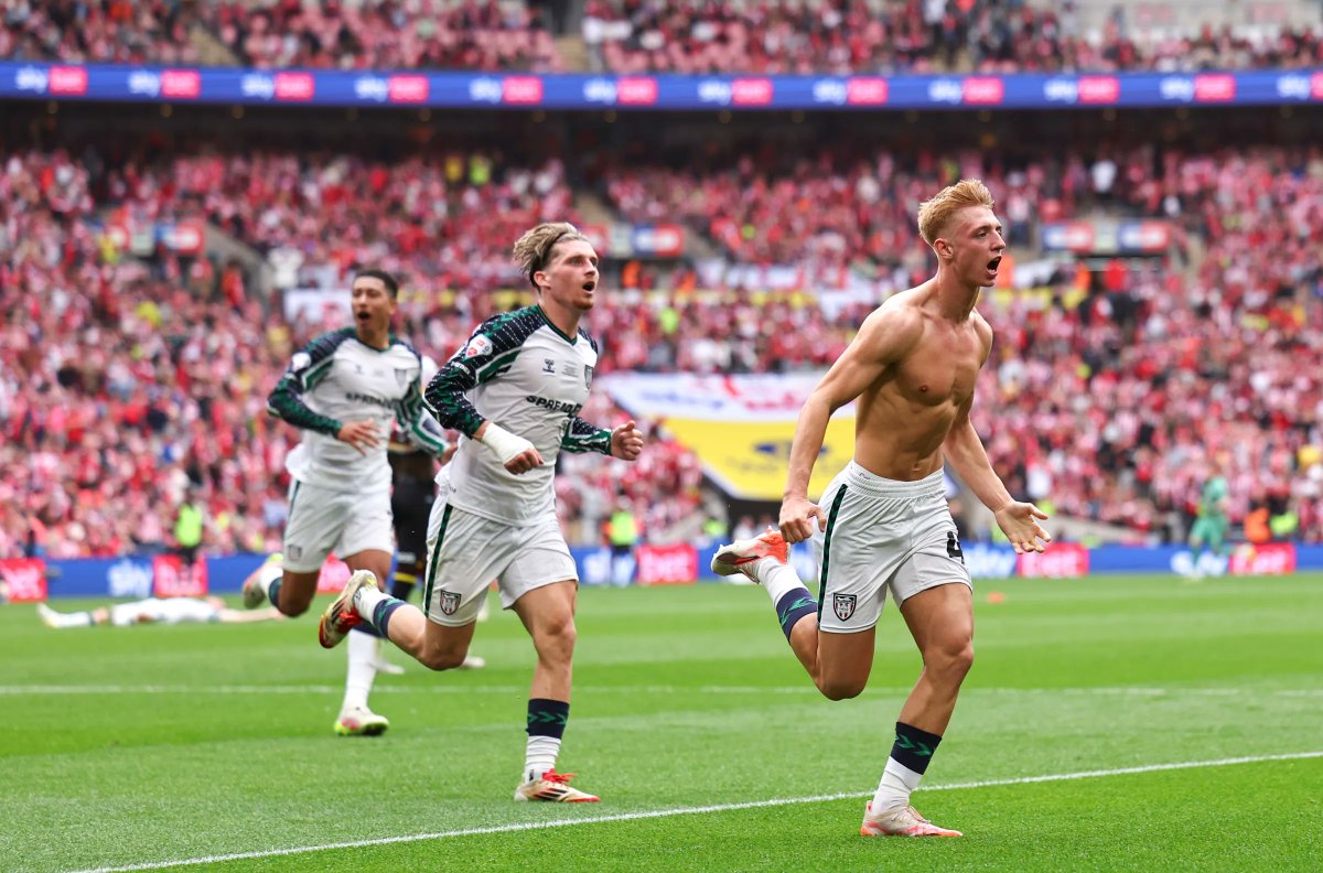 Benjamin Bloom tweet media