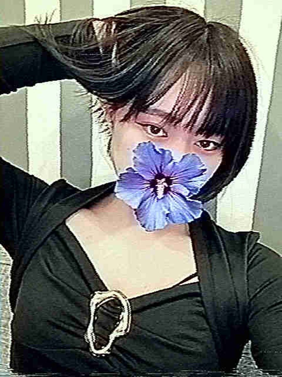 always_mistress's tweet photo. さあ、膝まづけ

#女王様 #SMクラブ #SM https://t.co/RBYJk9YEGG