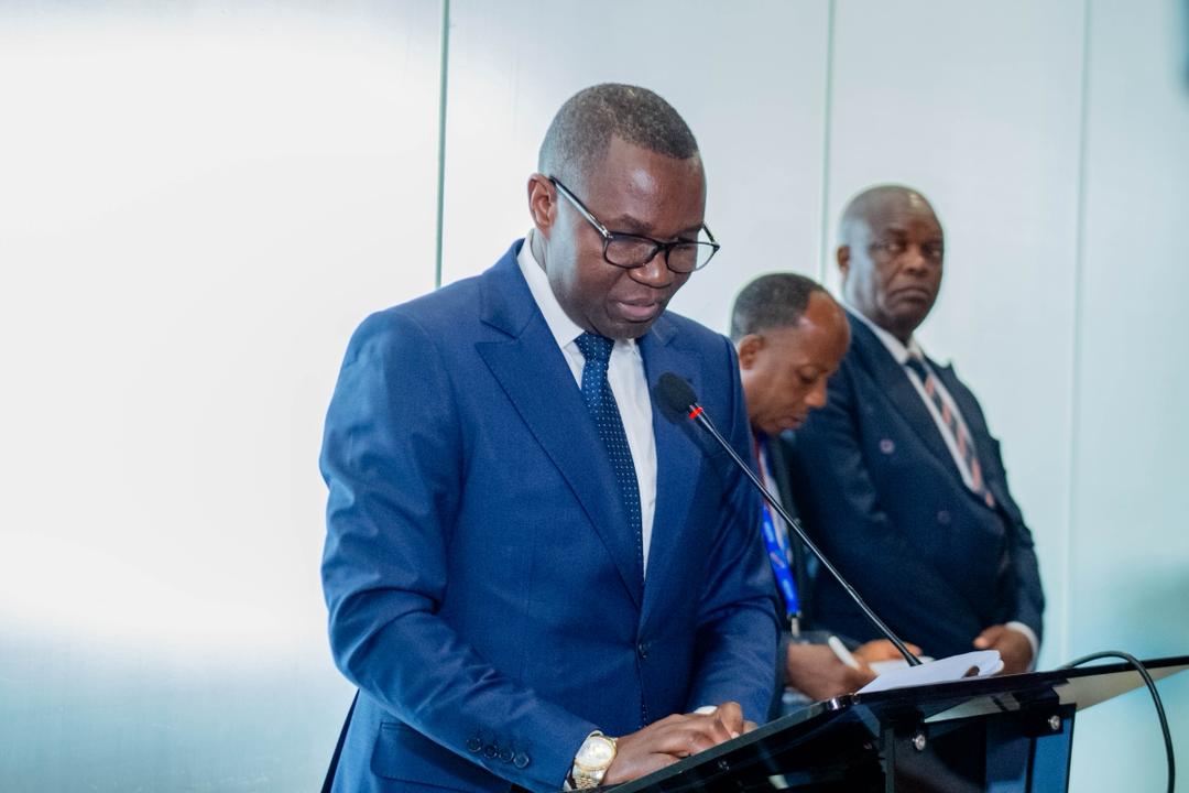 Min. Commerce Exterieur Officiel tweet media
