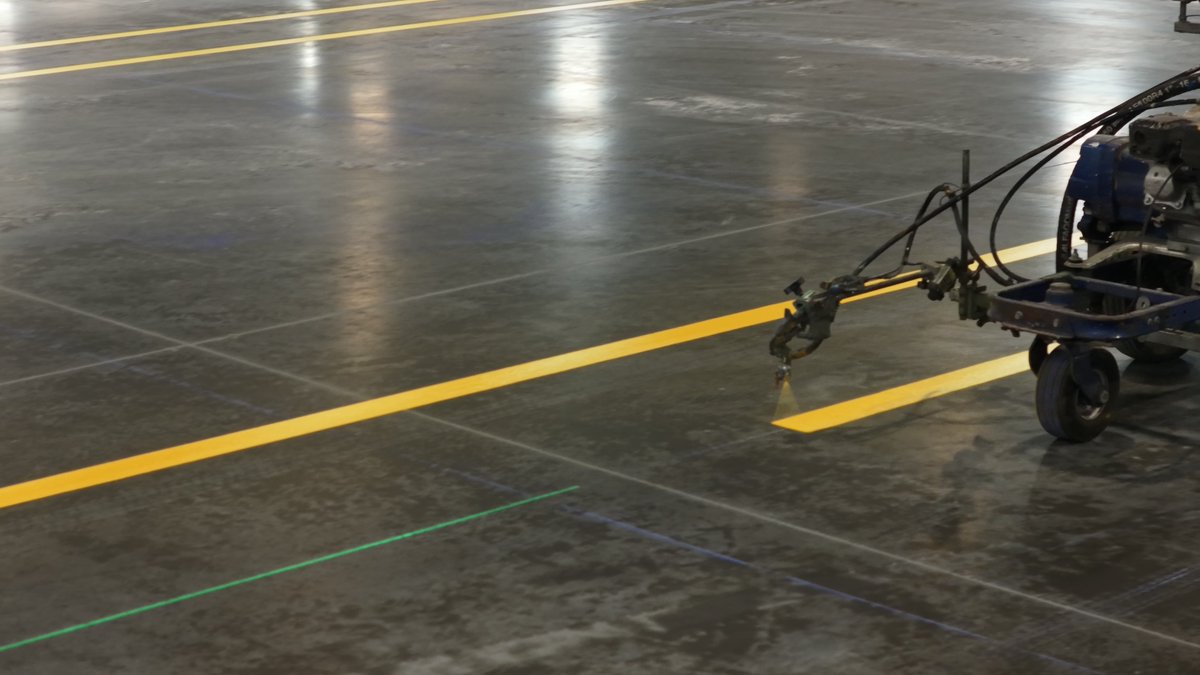 radiantstriping's tweet photo. Day 1 at the new @1800PACKRAT facility in Tampa. Brand new warehouse, polished concrete, thousands of linear feet of layout lines going down. Proud to be the Tampa Bay crew on this one.

211 Google reviews. All five stars. There's a reason.

#Tampa #1800PackRat https://t.co/Rl1eqshrzL