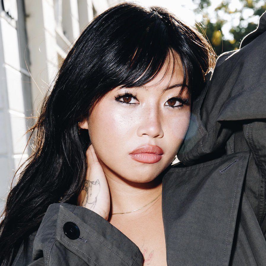 Pop Crave tweet media