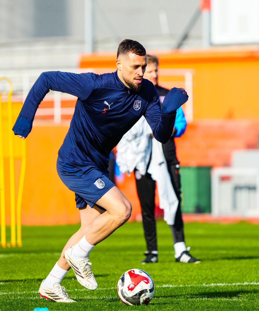 RAMS Başakşehir tweet media