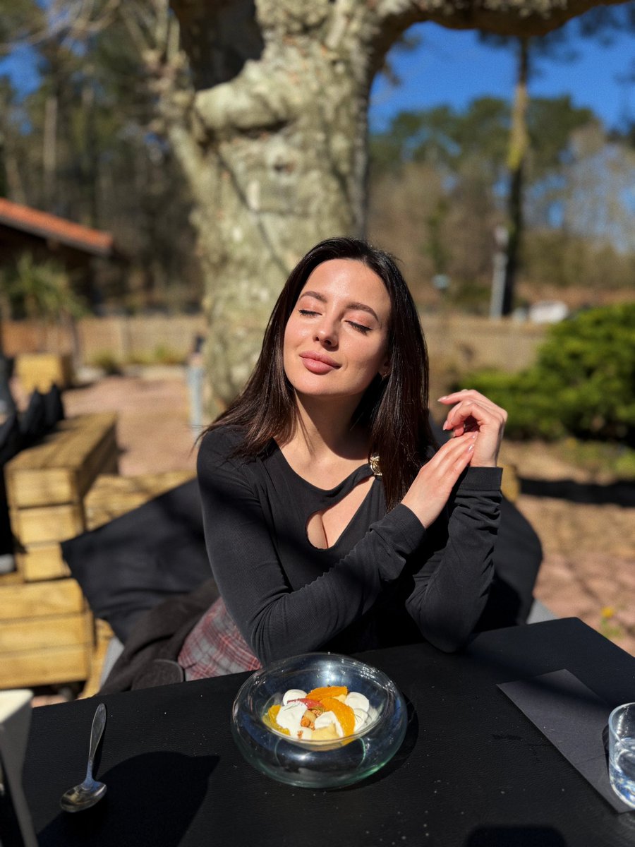 Yuli Kay tweet media