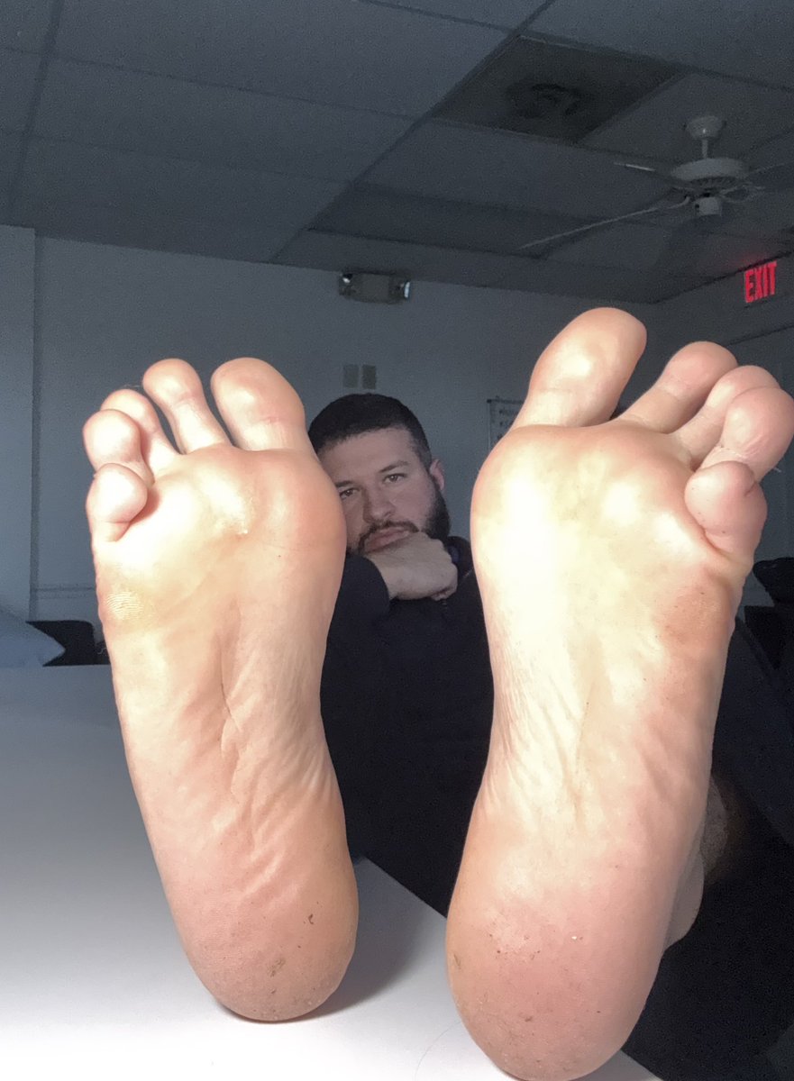 FindomDrew tweet media