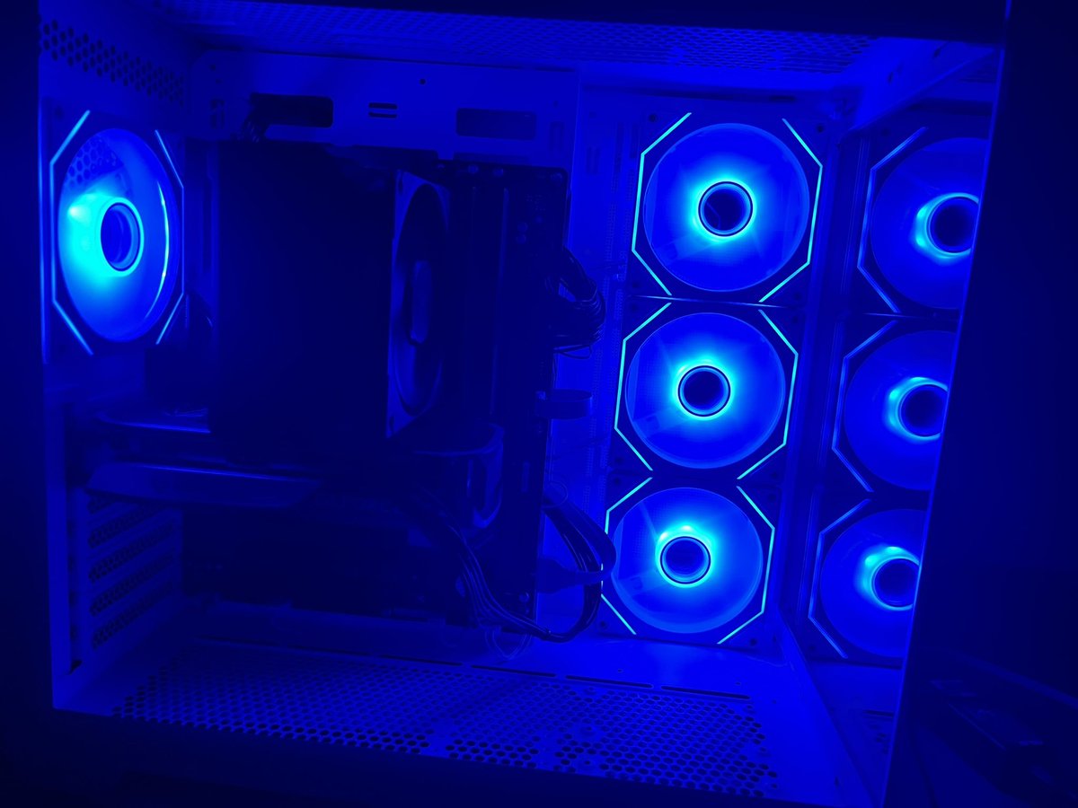 HELIX ばぶっち tweet media