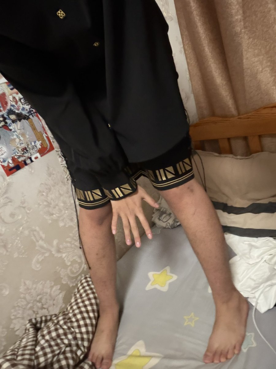 萤少sama tweet media