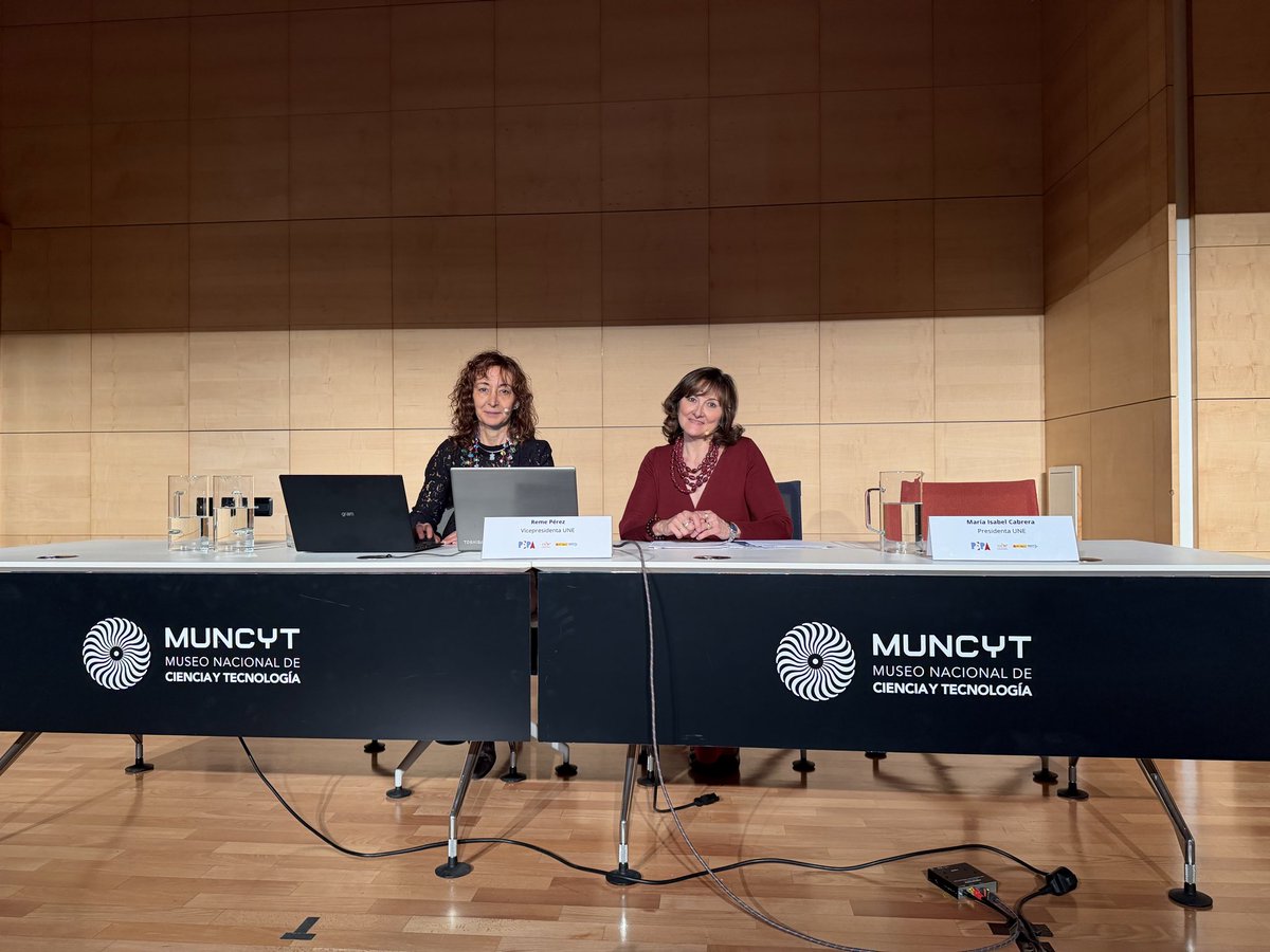 Edición Universitaria tweet media