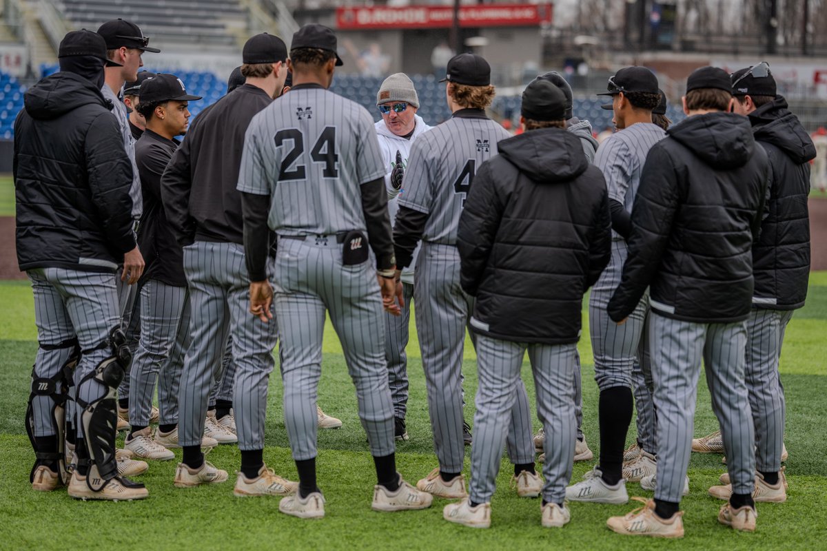 Manhattan Baseball tweet media