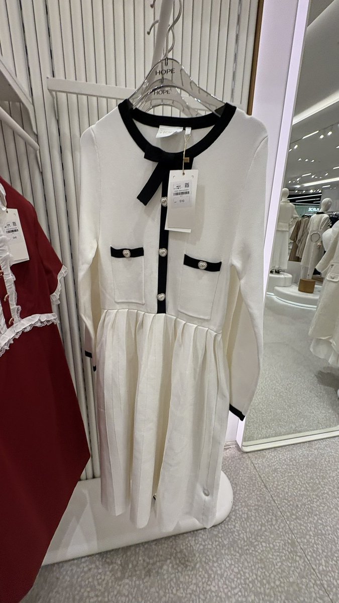 rodeo clown tweet media