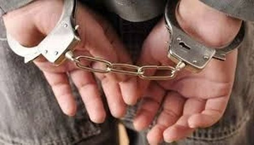 Συνελήφθη ειδικός αστυφύλακας για την επίθεση σε οδηγό εταιρείας φωτοεπισήμανσης. Τέθηκε σε διαθεσιμότητα με οδηγίες του Αρχηγού Αστυνομίας. cypruspolicenews.com/archives/53161