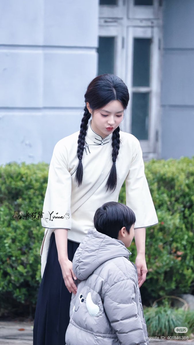 eelreaj's tweet photo. With a mom like Cici, how could he ever let go? 🥹🤍
Mama Ping’er has him completely wrapped… and now he has to say goodbye. 😔💔
#XuRuohan #BabyEdison #CDramaFeels #BTS #MomxSon https://t.co/BcJuTgEV6Z