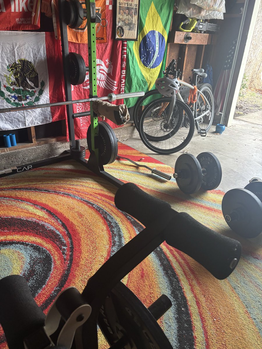 ExiledKetchup tweet media