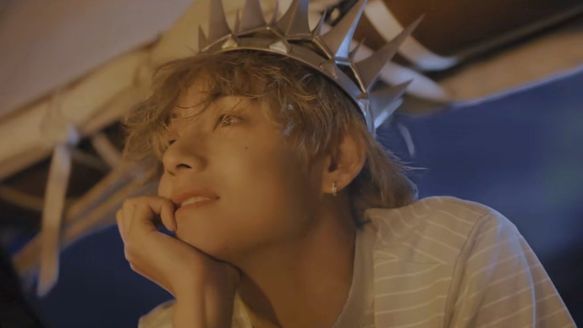 taeteluv_'s tweet photo. https://t.co/lkct5CcwhG