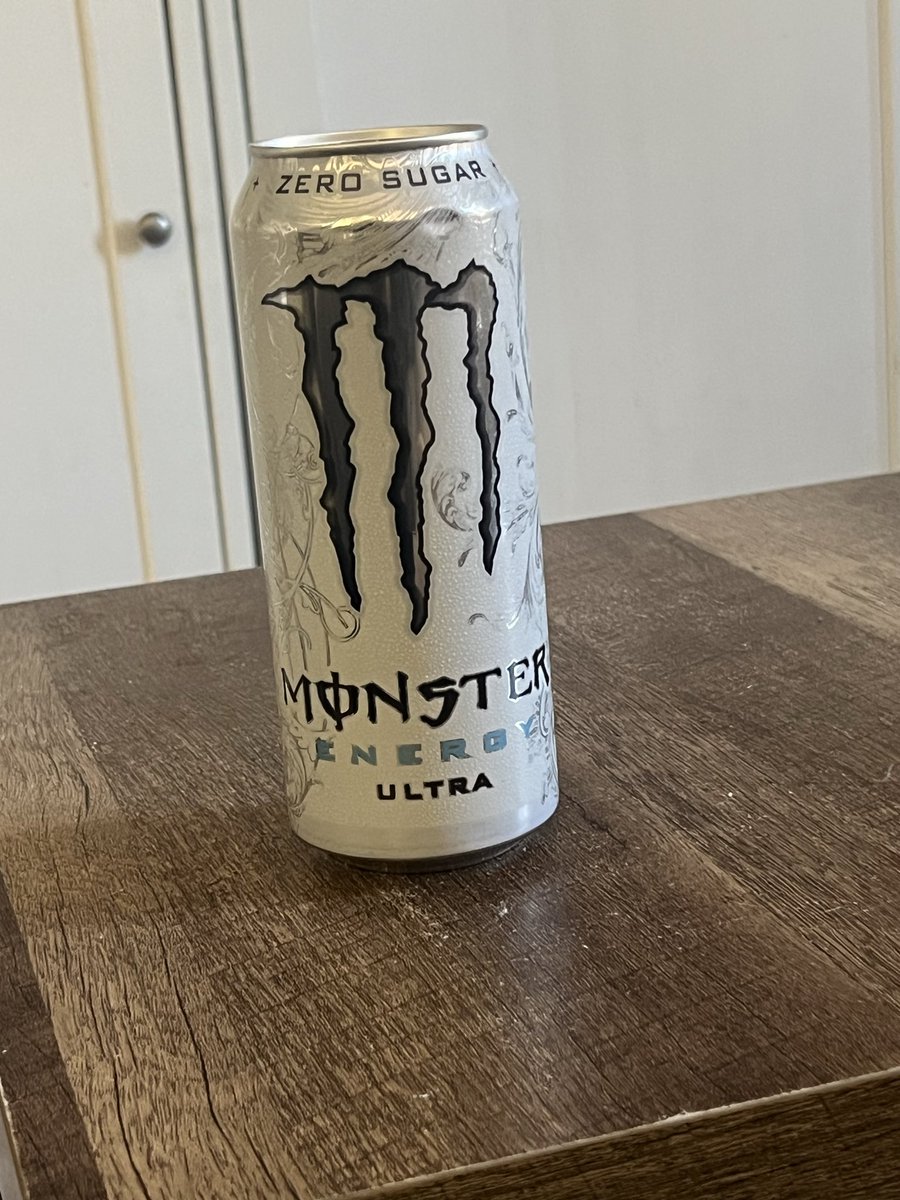 azaishere's tweet photo. @MountainDew This okay? @MountainDew @MonsterEnergy https://t.co/vlDlmbbDMi