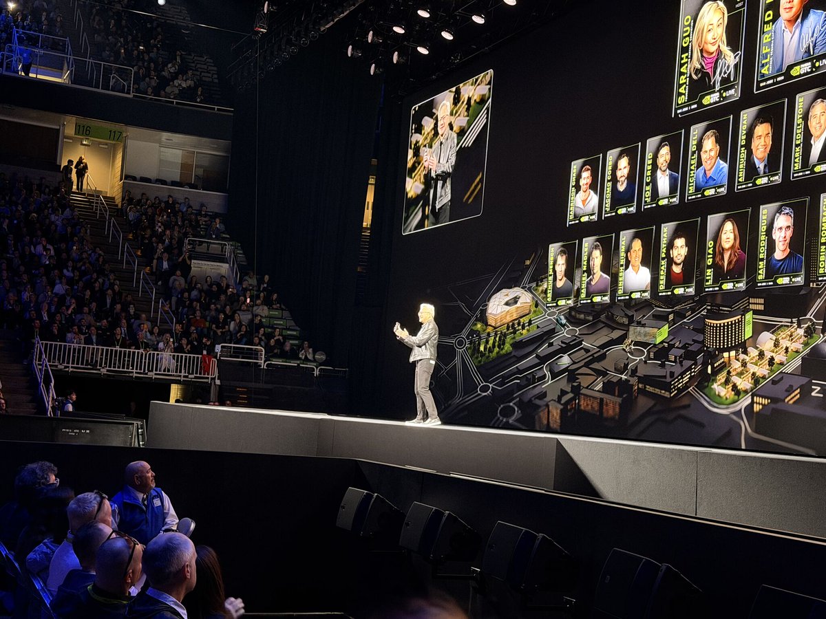 DO IT NOW tweet media