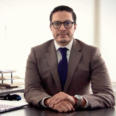 💪🏻GANAMOS‼️(actualización) 
La Corte Provincial aceptó nuestro recurso de apelación en la Acción de Protección, que presentamos para proteger los derechos de Ma. José Ramírez Campos, que fue desvinculada arbitrariamente, por <a href="/cesarvasquez_ec/">César Augusto Vásquez</a> y la amiwis de la As. Diana Jácome