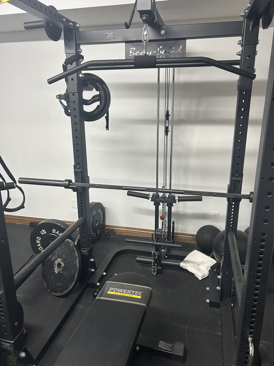 Spring break workout back and biceps 

@coachchambersjr @Coach_honnold <a href="/Coach_Crayton/">Tommy Crayton</a>