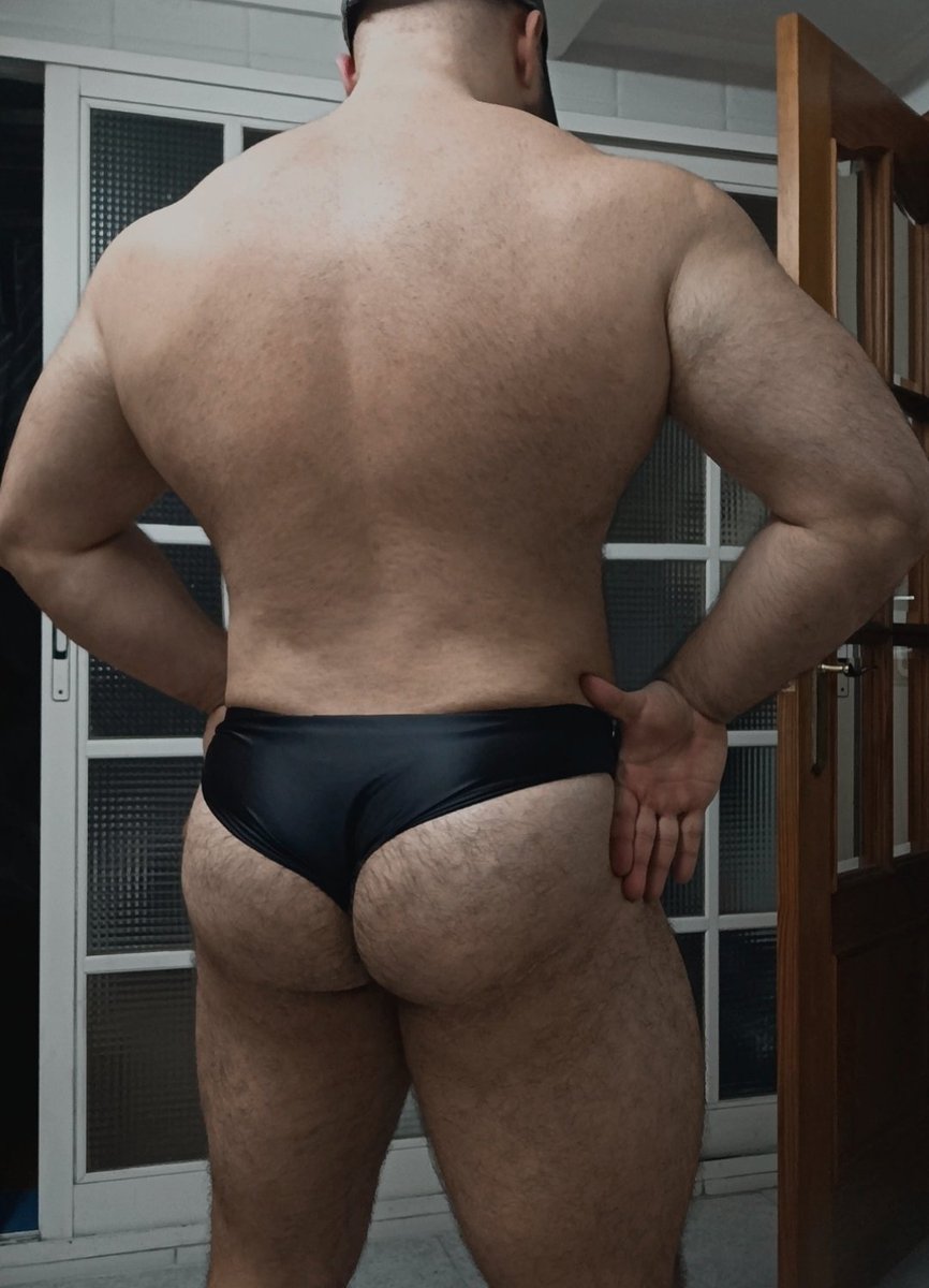 Chispita(-__-) tweet media