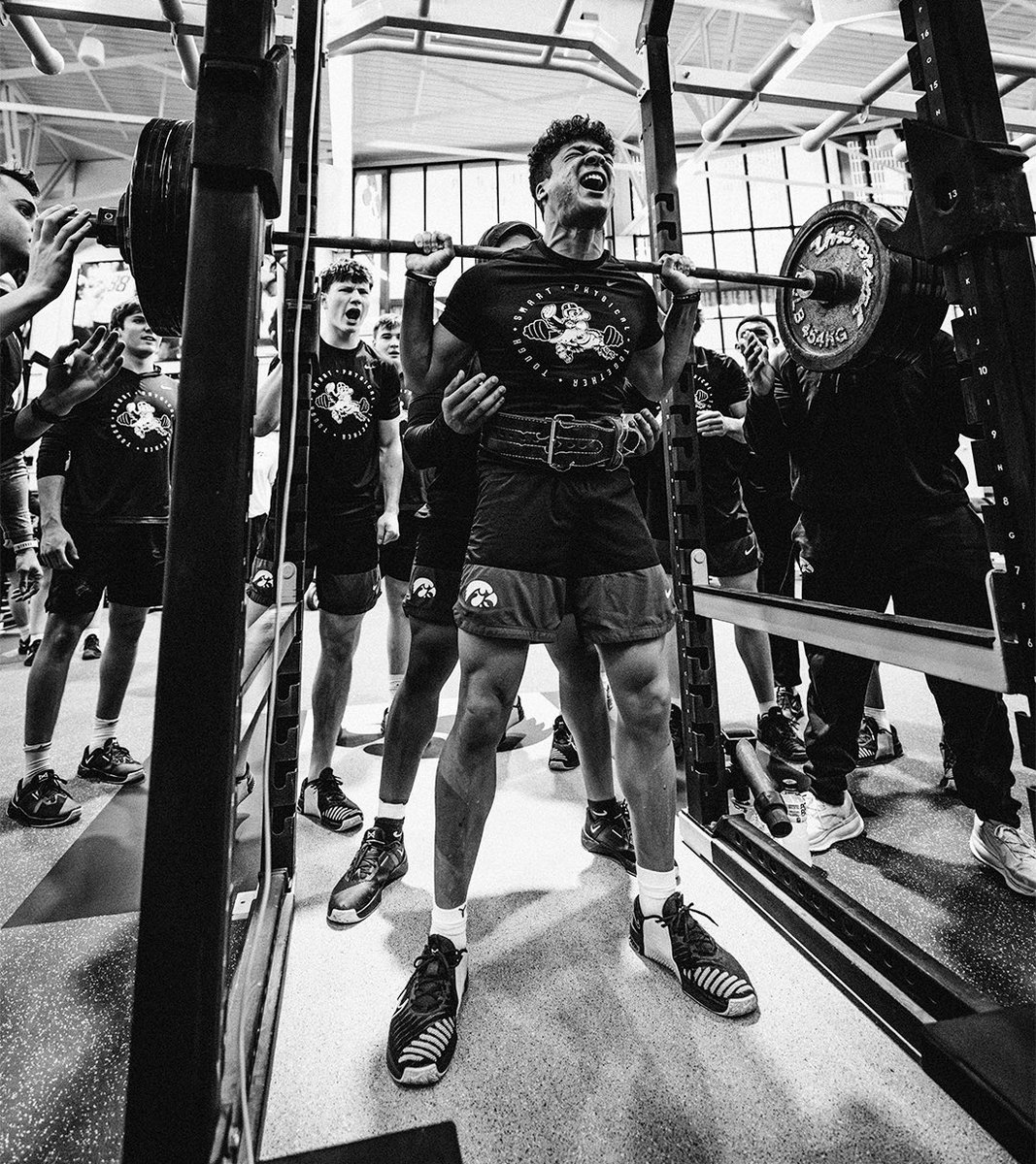 Hawkeye Football tweet media