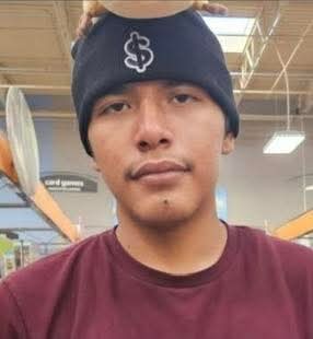 KatKatButterfly's tweet image. #MISSINGINDIGENOUS TEEN 
Blackwater, Arizona 

Gila River PD- Missing Persons is seeking help locating 16-year-old #DorianMorenoLewis.

Last seen around 9:38AM at his home in Blackwater, Arizona on 03/15/26.

Member of the Gila River Indian Community.