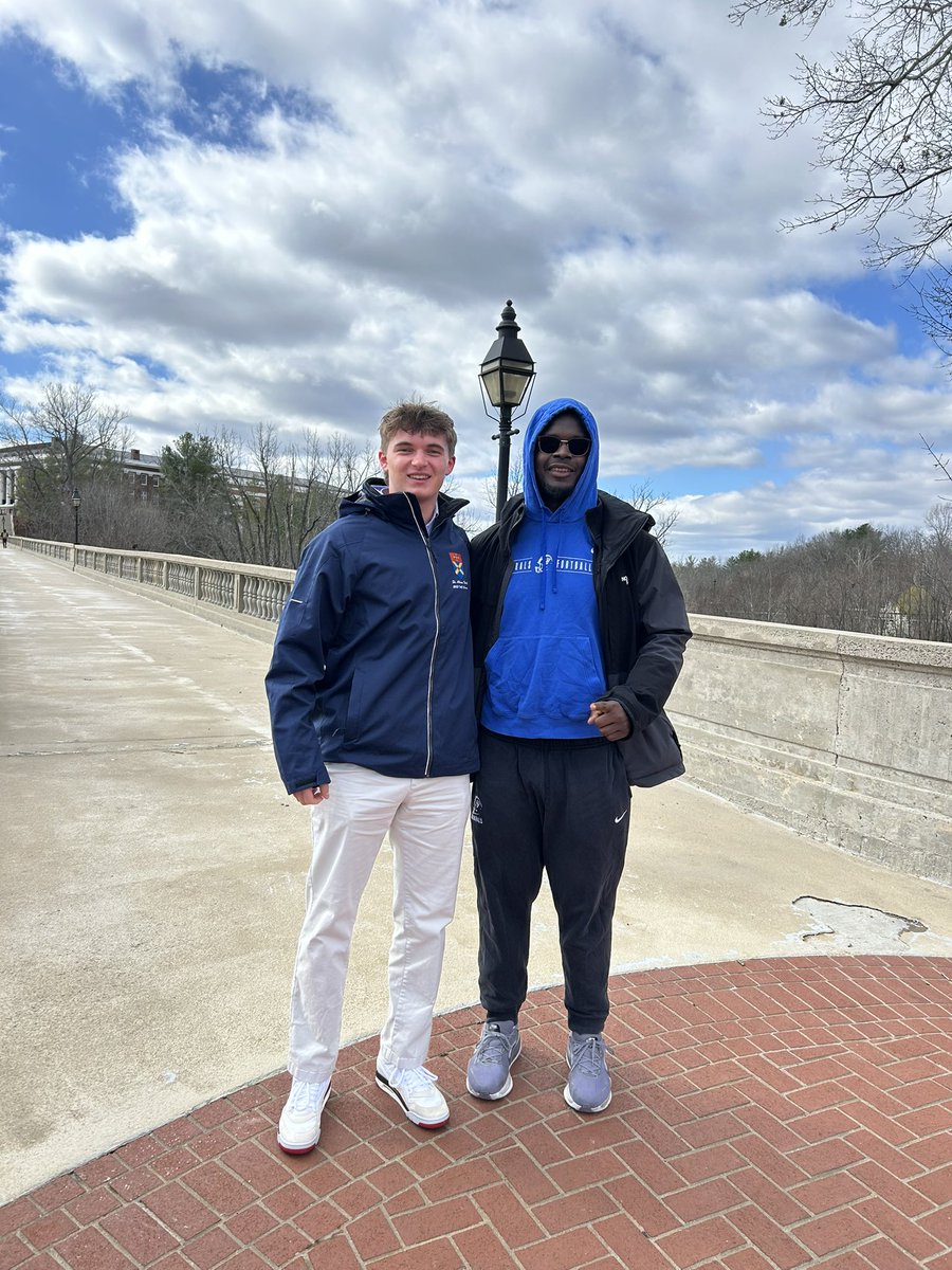 Christian Neville tweet media