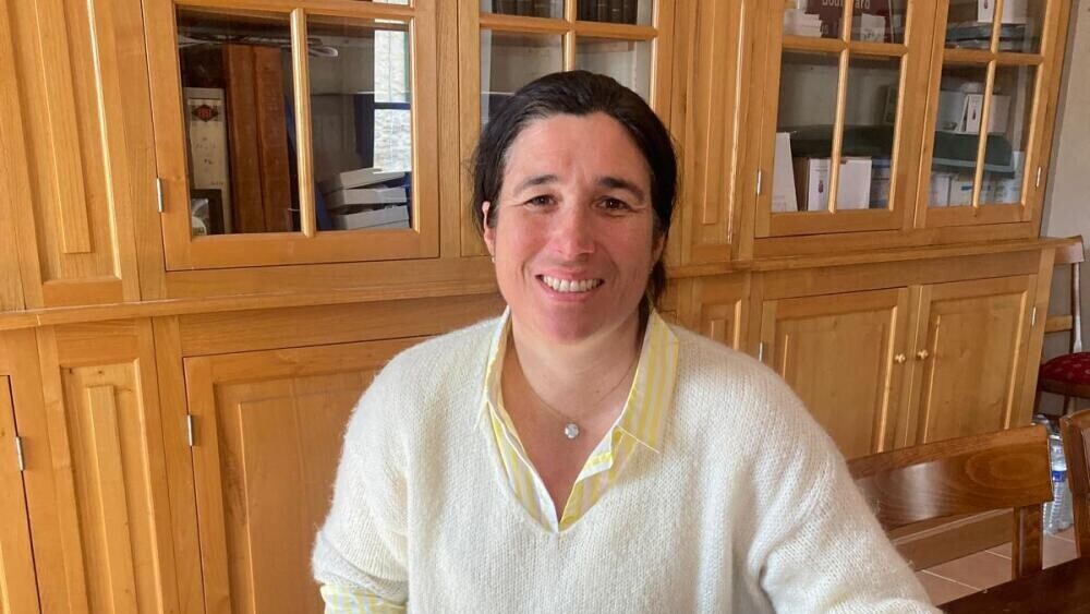 laprovence's tweet image. Municipales 2026 à Aurons : Sophie Kernen élue maire avec seulement une voix de plus que sa concurrente
👉 l.laprovence.com/0cLz