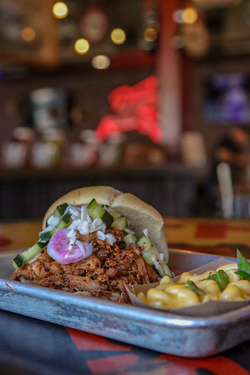 Lockhart Smokehouse tweet media