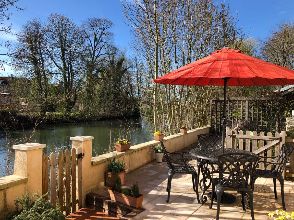 John Abbey tweet media