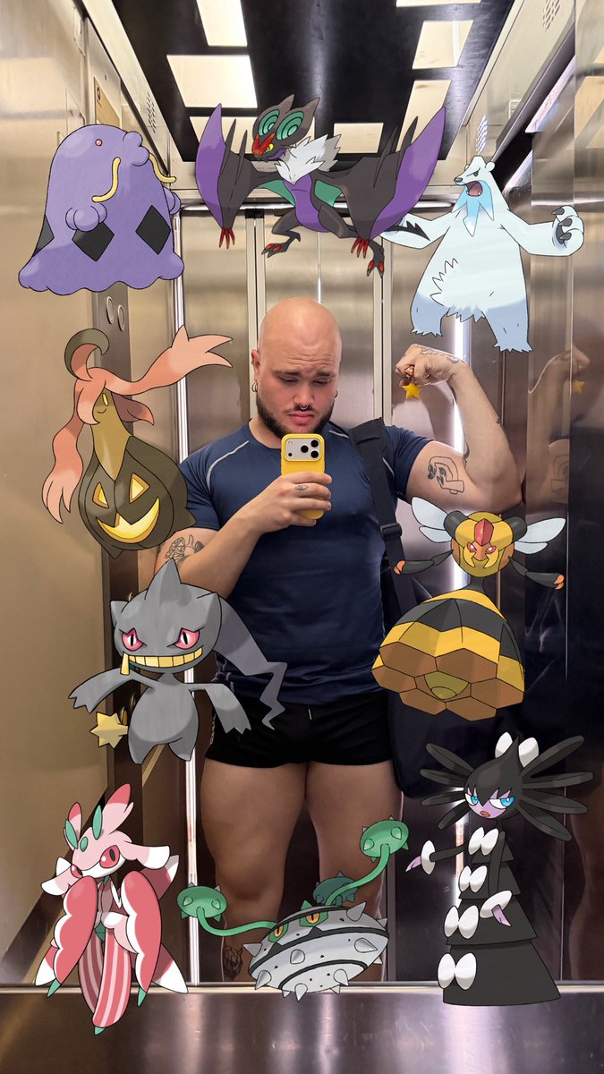 maxiotq's tweet photo. me and 10 of my fav pokemon https://t.co/Q5nCtk8zO9