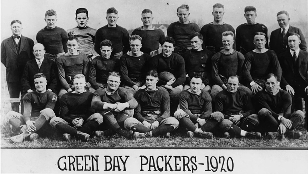 MarkBeech2pt0's tweet photo. On Dec. 8, Murphy (standing on the far right in this photo) visited Dwyer in his room at St. Vincent’s Hospital and presented him with a check for $4,053.02—about $65,000 today. Underwood transferred Murphy to Milwaukee not long after. (9/9) https://t.co/kTtx54P8Kb