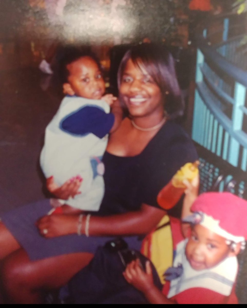 fearless630_'s tweet photo. Happy birthday 🎈🎉 to my 1' and only nephew and Airman Sims!!🫶🏾💚🍀🩵Chapter 27... Keep God first... Love yo Tete 💪🏾🫂😘 #031799 #myfirstbaby https://t.co/j2VQadxeVM