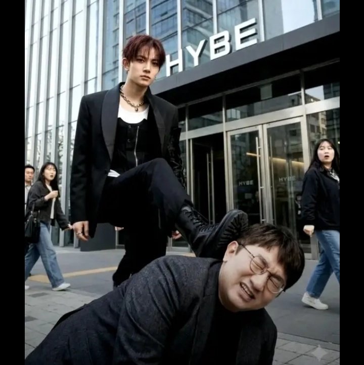 rryssach tweet media