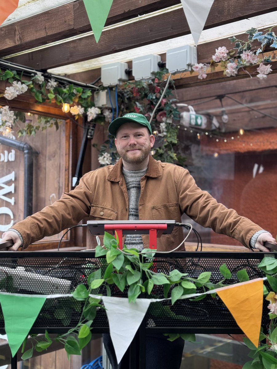 HomeAlone - DJ tweet media