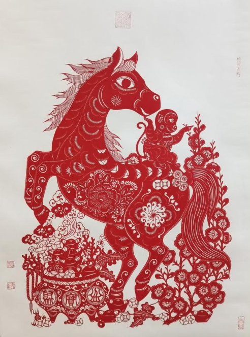 Joyce230821's tweet photo. Amidst the flying red paper scraps, it is not merely the skill of the fingertips, but also the life philosophy deeply engraved in the bones of the people of Rushan.
#我如此热爱乳山 https://t.co/5nQDWRYW1F