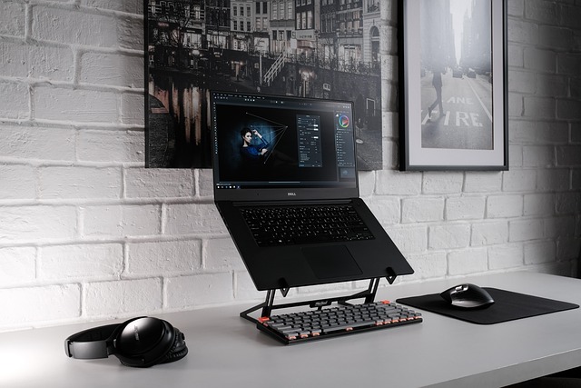 Lisa Douglas tweet media