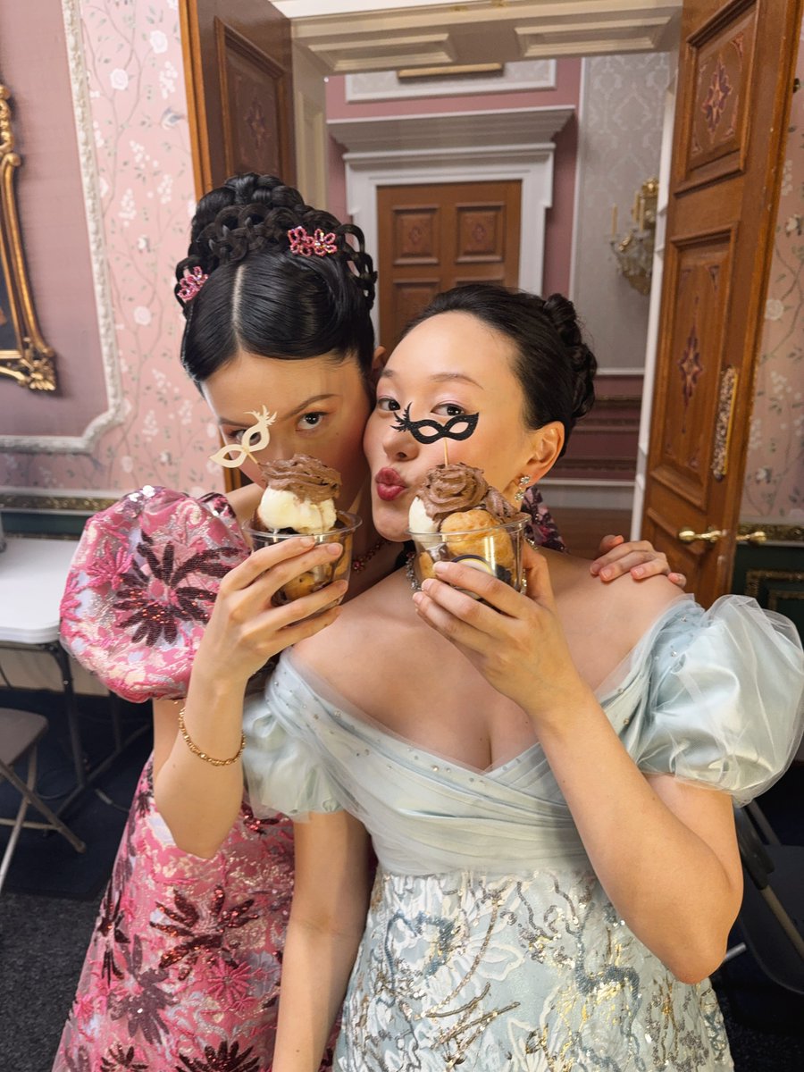 Bridgerton tweet media