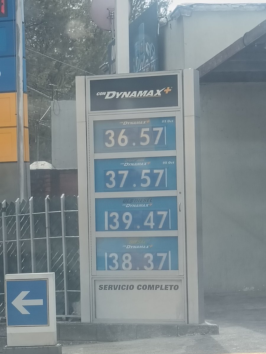 O comemos o gasolina, pero las dos ya no se puede.