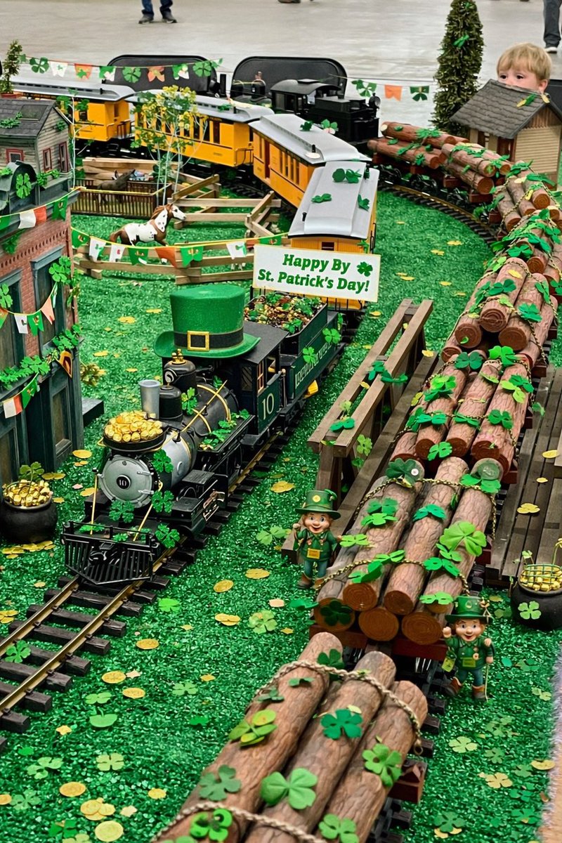 Wishing all of you a lovely St Patrick’s Day! 🍀💚 We can’t wait to see you soon at the show in Denver.