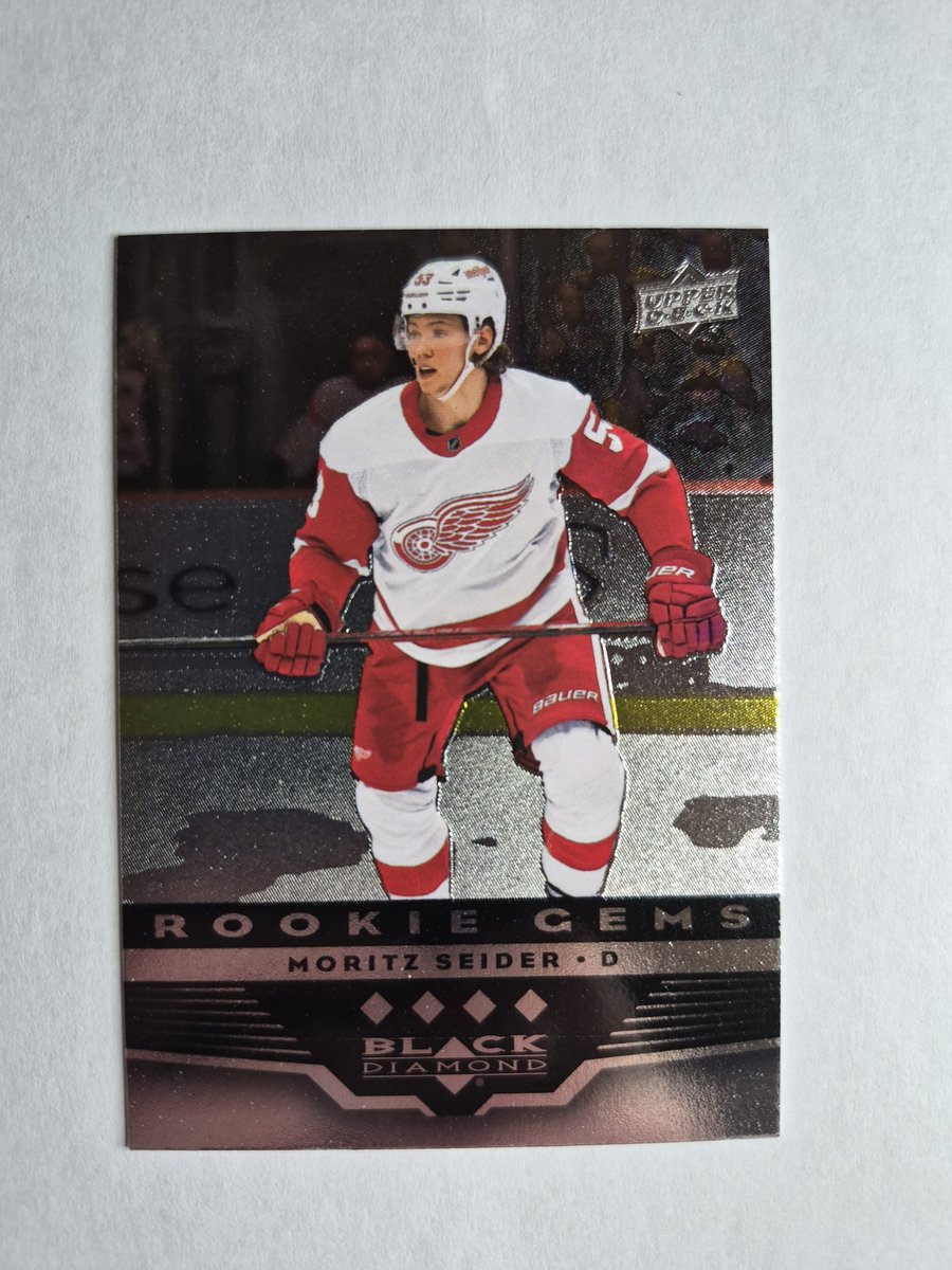 RolloTrolloCards tweet media