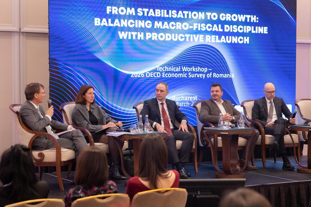 CP_Concordia's tweet photo. At the “From Stabilisation to Growth” event, organized by the @ro_mfp with @OECD , Concordia Chief Economist Iulian Lolea highlighted Romania’s key structural vulnerabilities. The discussion had the OECD Economic Survey for Romania as the starting point. https://t.co/txJg2AX5N8