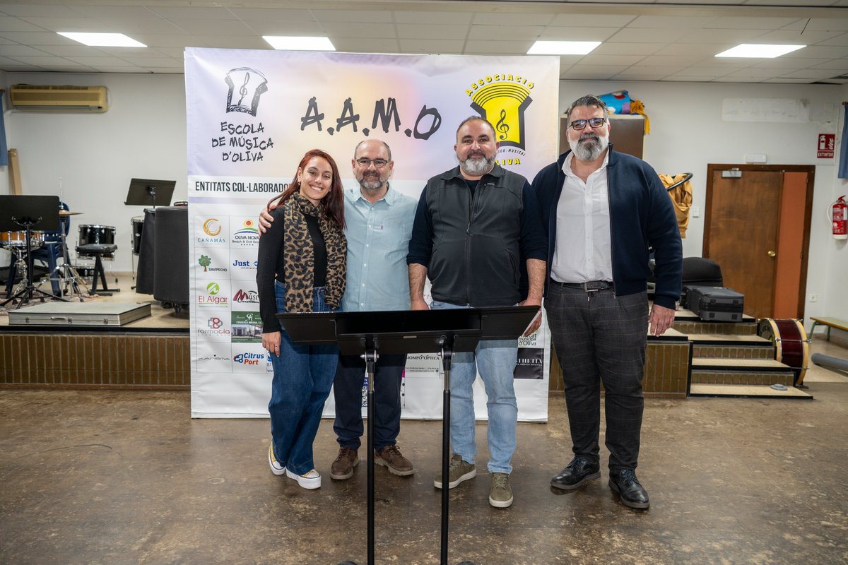 AAMO - Associació Artístico-Musical d'Oliva tweet media
