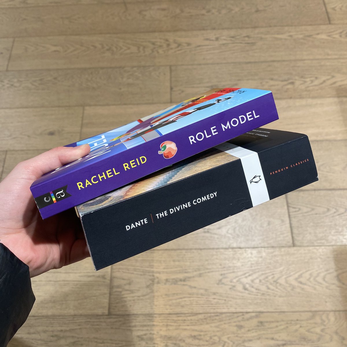 victoria tweet media